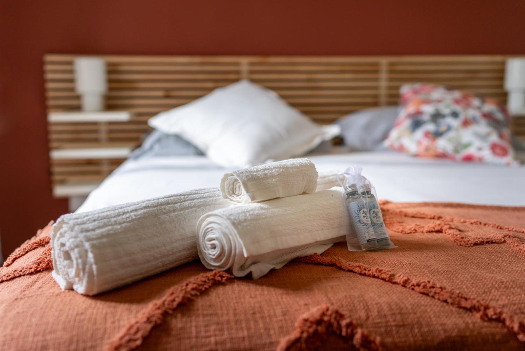 Punto Zero Hotel กอร์นิญา ภายนอก รูปภาพ